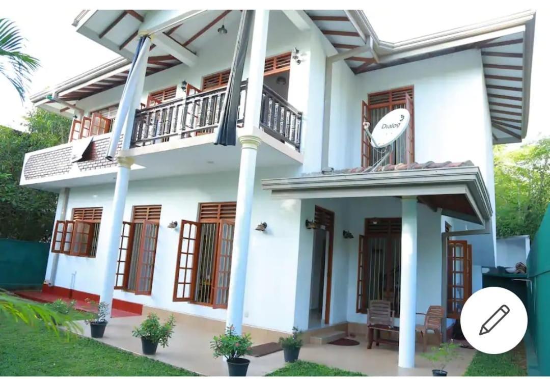 Sanasuma Villa Bentota Extérieur photo